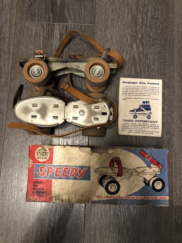 Ancienne paire patin - patin, a